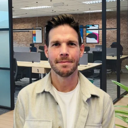 Dave Bramley headshot in a Salt office.